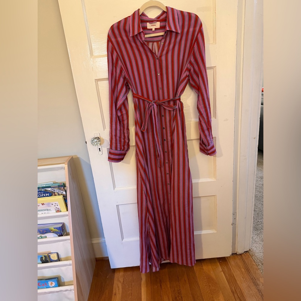 XiRENA Purple and Red Striped Button-Front Dress